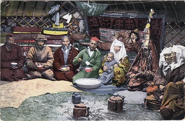  Тюрки – прародители современных турок, узбеков, казахов и прочих азиатов.