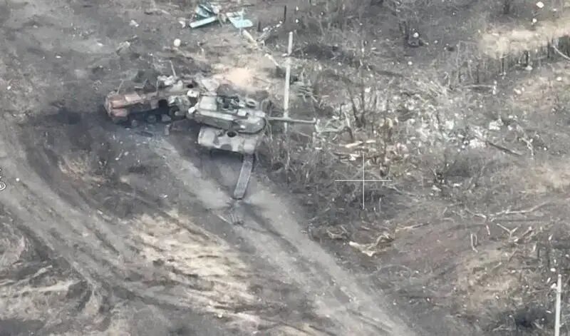 Американские танки Abrams, стоящие на вооружении украинской армии, выведены в тыл и больше не участвуют в боевых действиях.