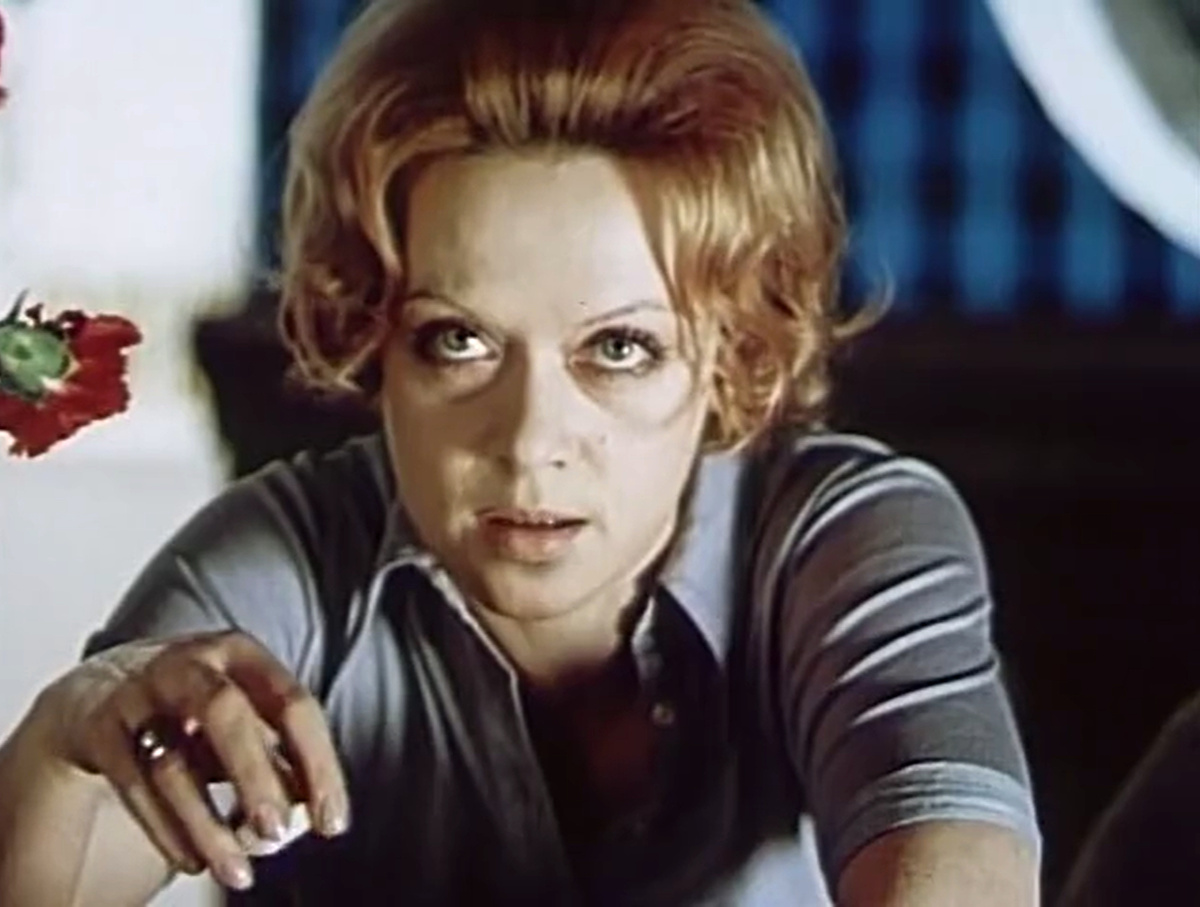 Кадр из кинофильма "Анна и Командор", 1974 г., режиссер Евгений Хринюк, сценаристы Иван Менджерицкий, Евгений Хринюк, композитор Борис Буевский (скриншот)