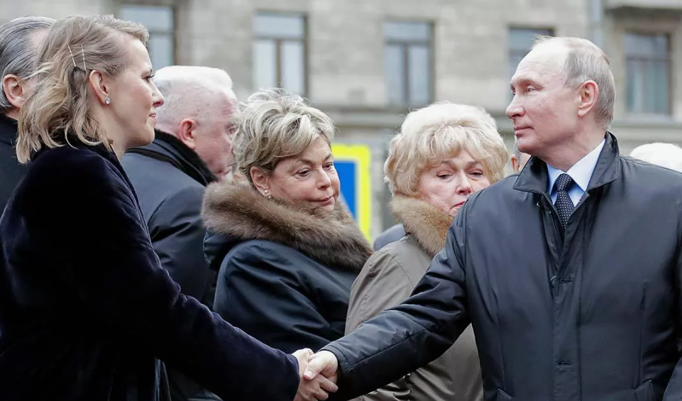 Ксения Собчак рассказала о встрече с Владимиром Путиным. Журналистка провела с президентом больше времени, чем планировала.-2