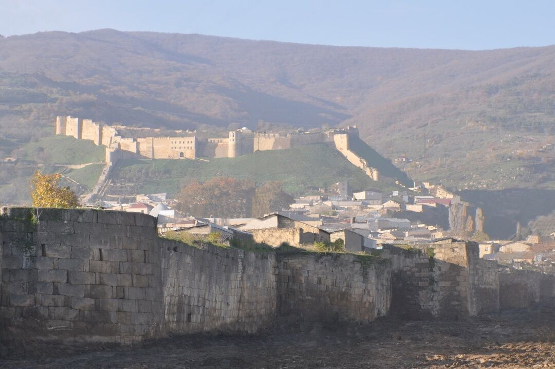 Стены Дербентской крепости, Республика Дагестан, г. Дербент